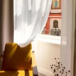 Saski Curio Collection By Hilton Hotel