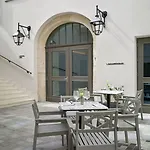 Saski Curio Collection By Hilton Hotel
