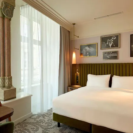 호텔 Saski Curio Collection By Hilton 5*