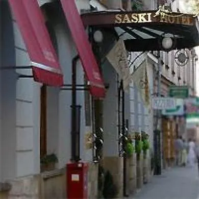 ホテル Saski Curio Collection By Hilton 5*