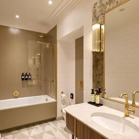 Saski Curio Collection By Hilton 5*