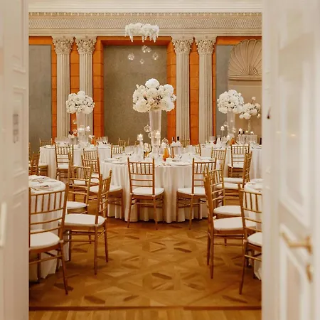 Hotel Saski Curio Collection By Hilton Krakow