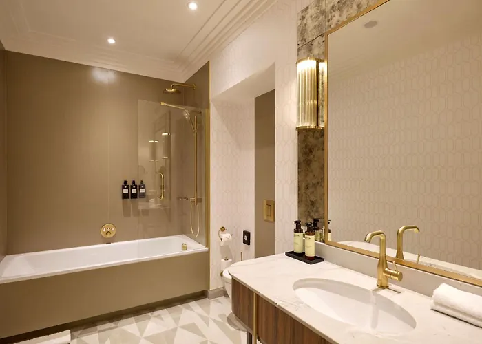 Saski Curio Collection By Hilton 5*