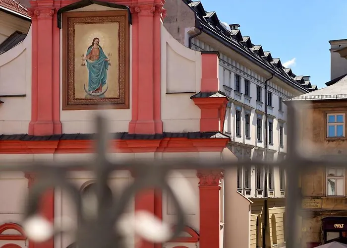 Saski Curio Collection By Hilton Hotel