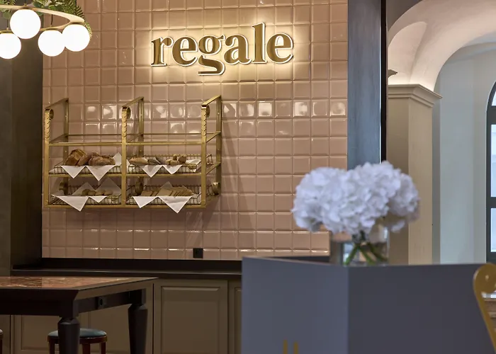 Отель Saski Curio Collection By Hilton