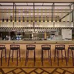 Otel Saski Curio Collection By Hilton 5*