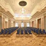 Otel Saski Curio Collection By Hilton 5*
