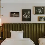 Otel Saski Curio Collection By Hilton Krakow