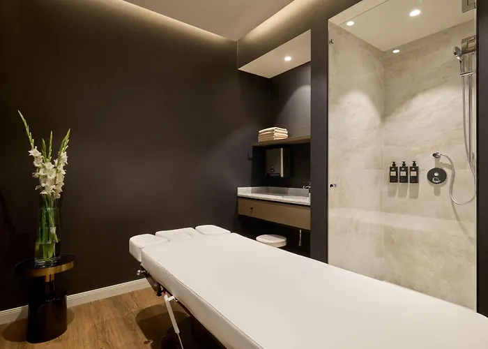 Saski Curio Collection By Hilton Cracovia