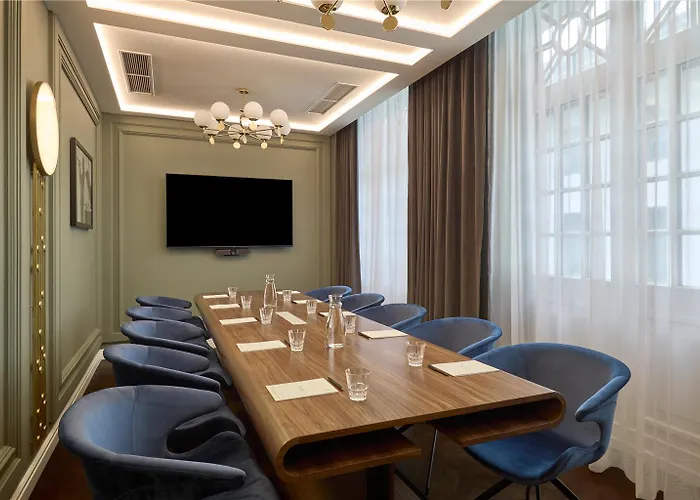 Saski Curio Collection By Hilton Hotel 5*